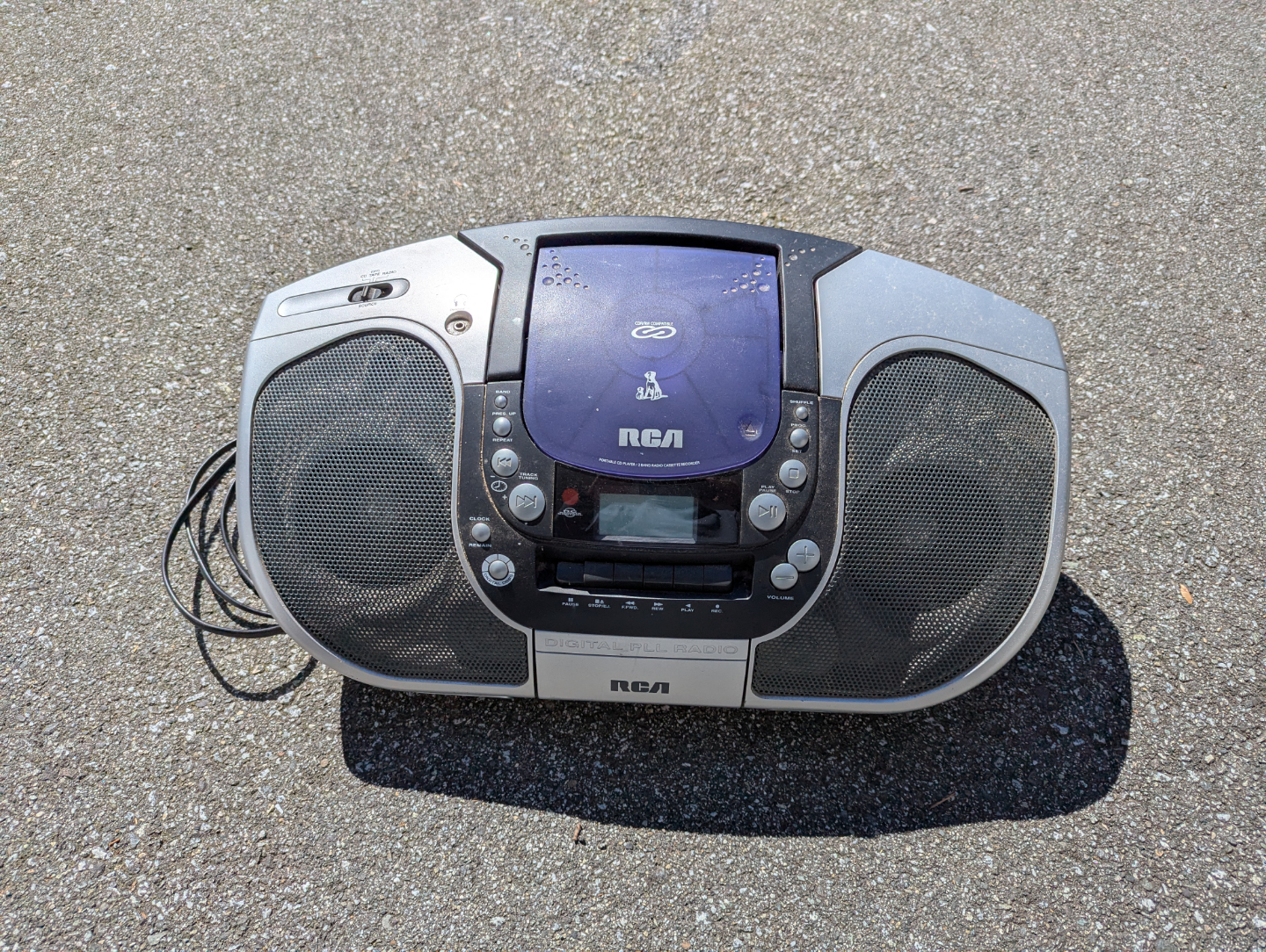 RCA Digital PLL Radio Boombox💚