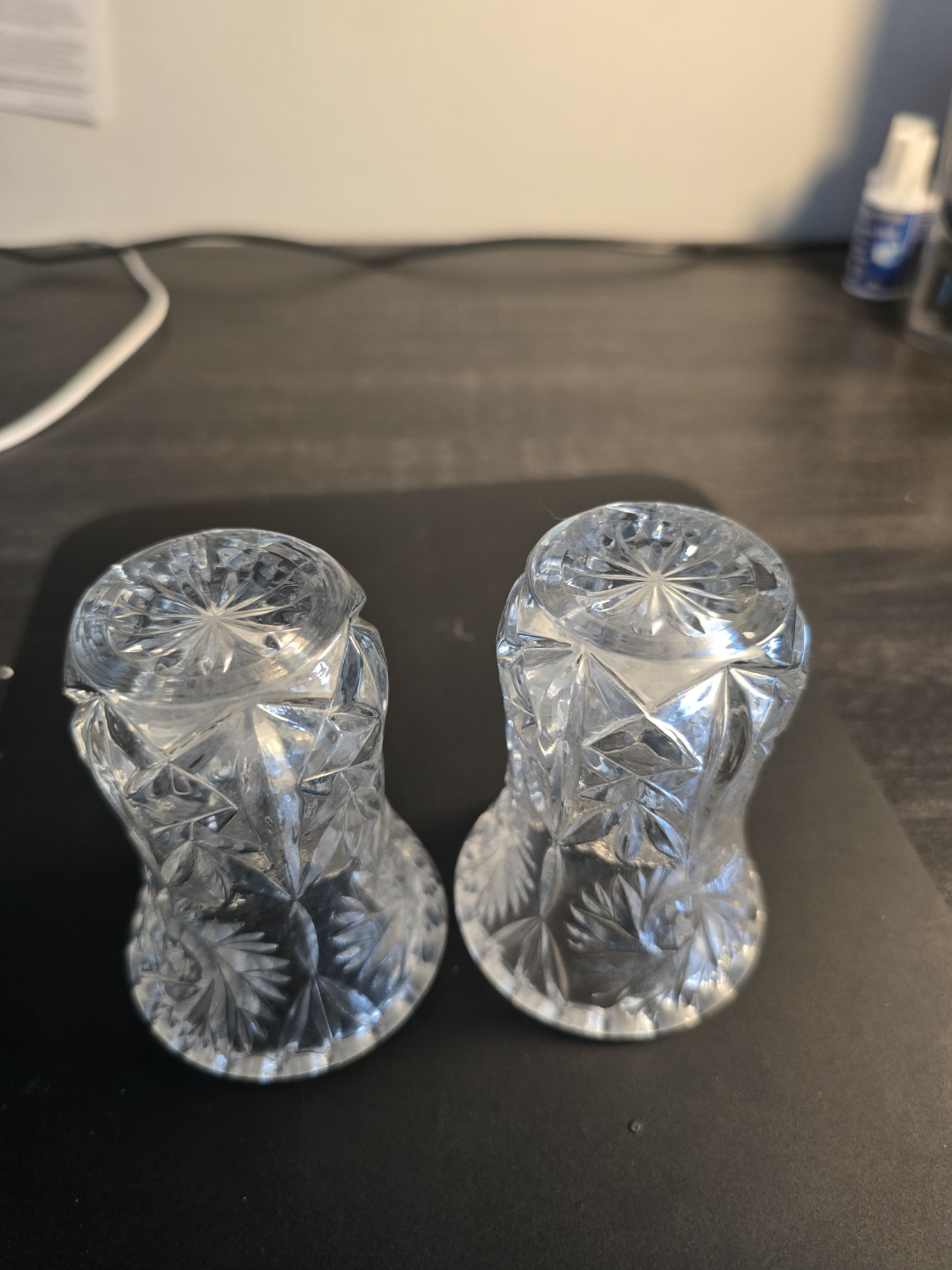 Pair of Vintage Crystal Bud Vases - photo 4
