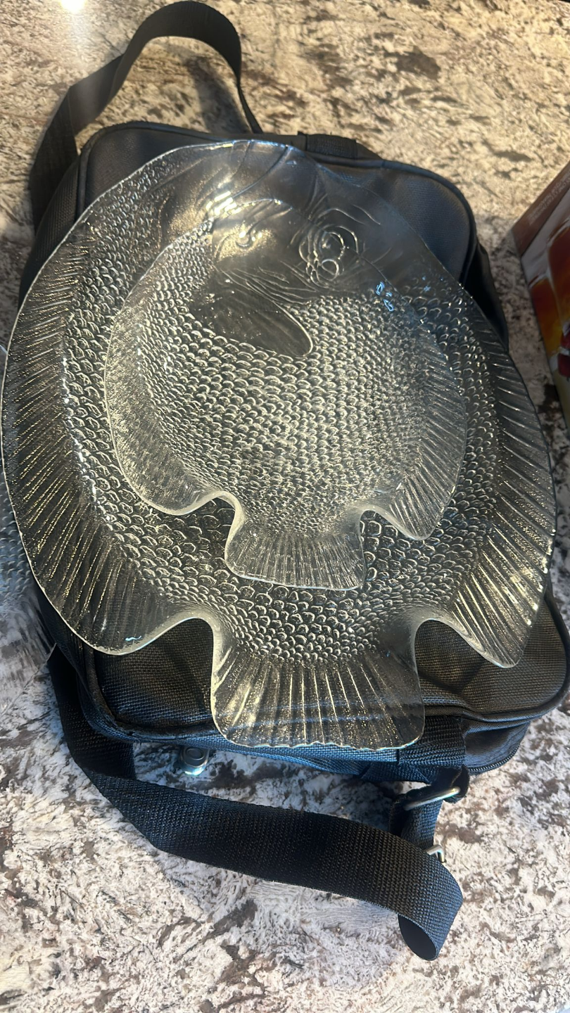 Set of Three Fish-Shaped Glass Plates