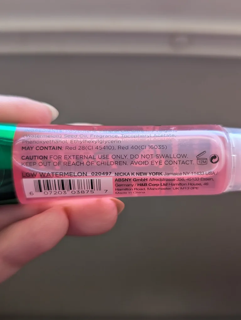 NK Makeup Watermelon Lip Gel Vit E image indicator(9)