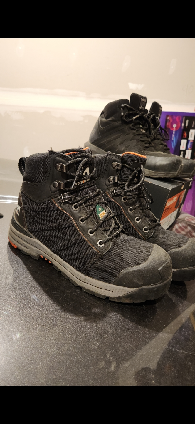 Helly Hansen Safety Boots
