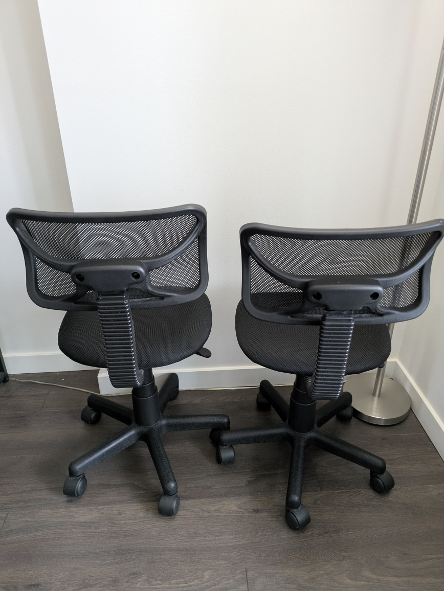 Pair of Black Mesh Office Chairs - photo 4