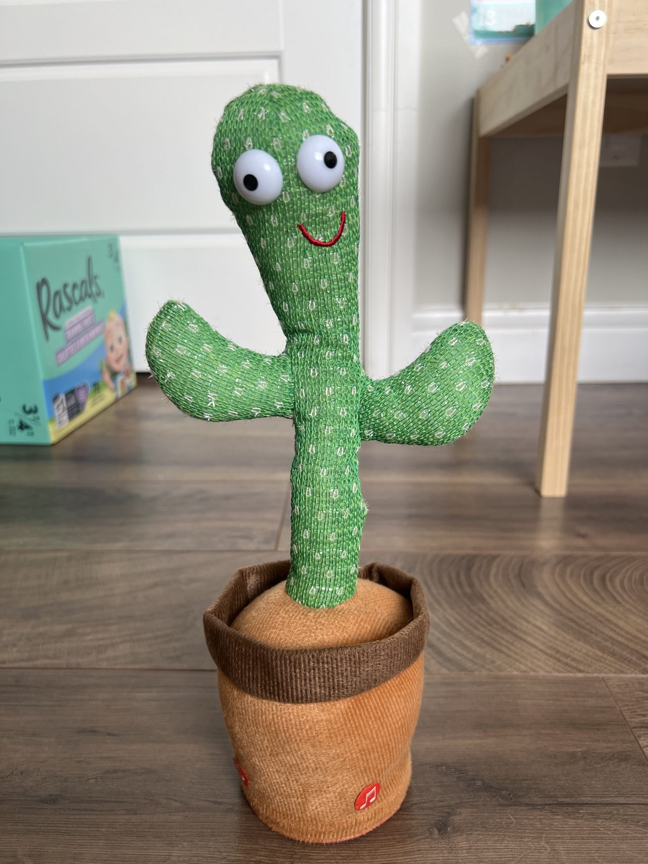 Dancing talking cactus toy