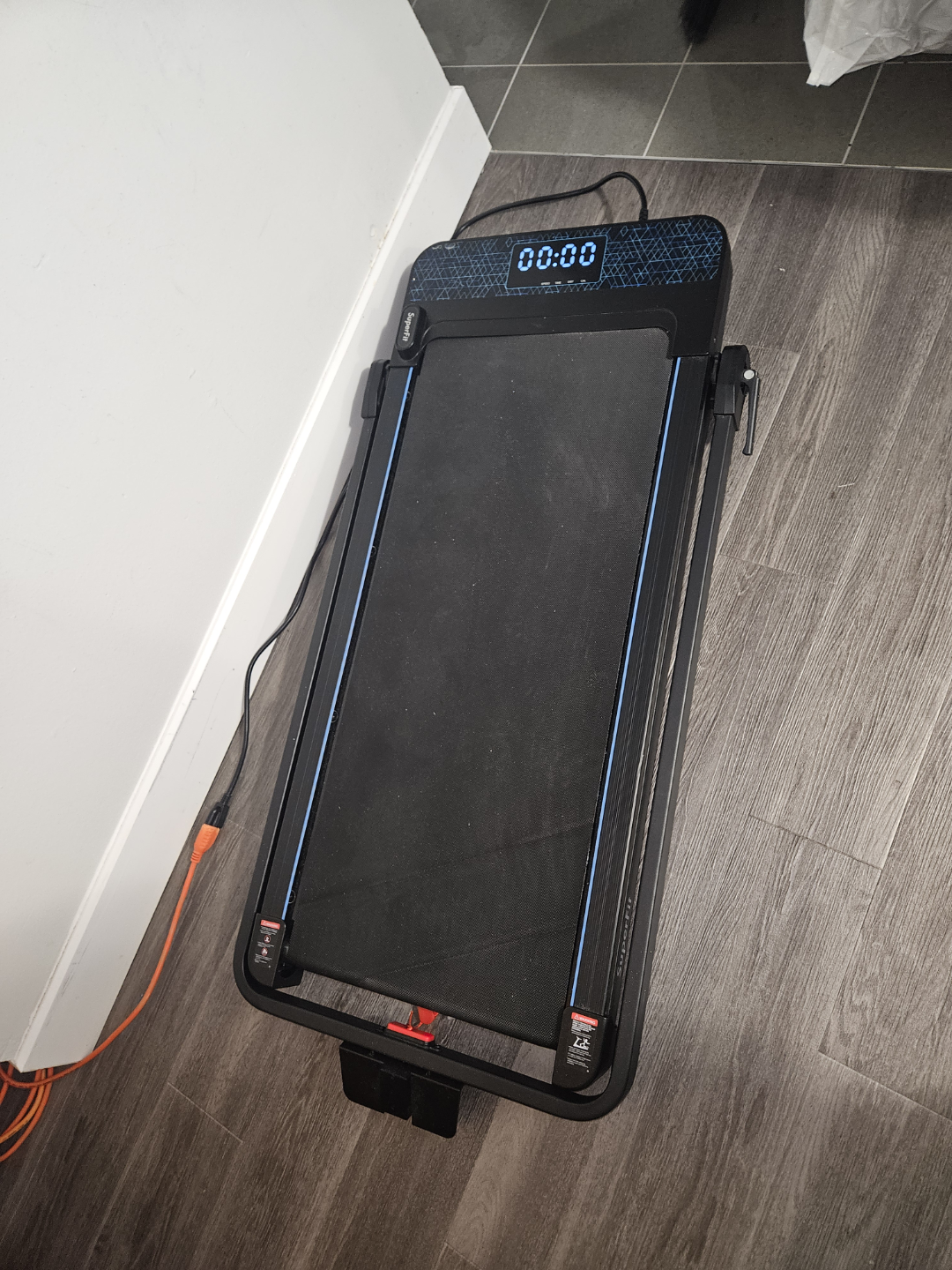 Superfit 2-in-1 Folding Treadmill with Remote - photo 2