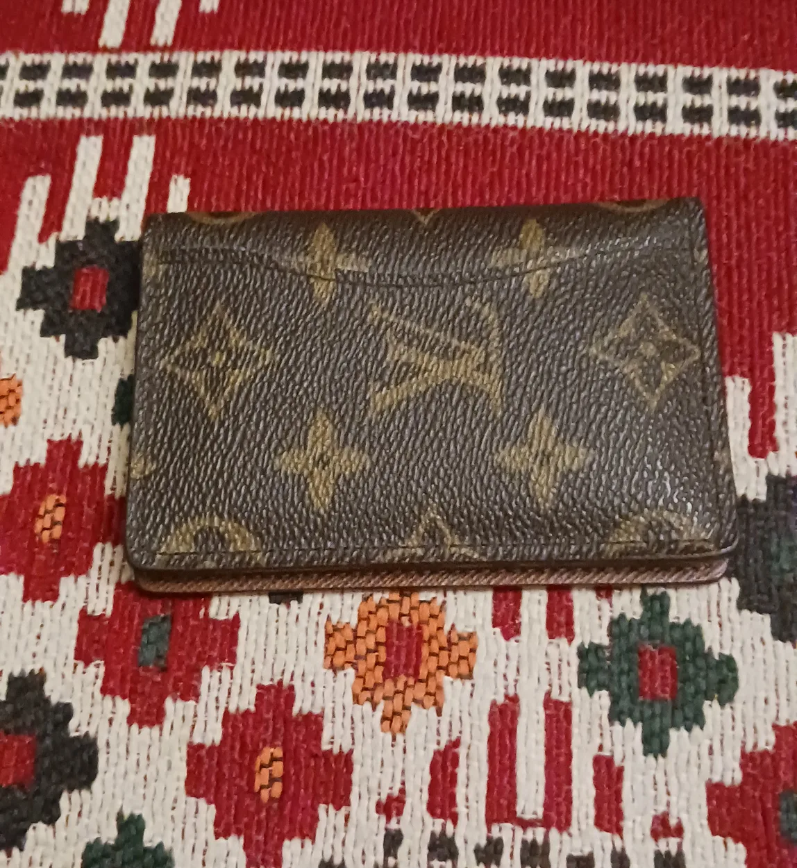 Louis Vuitton Monogram Canvas Card Holder image indicator(2)
