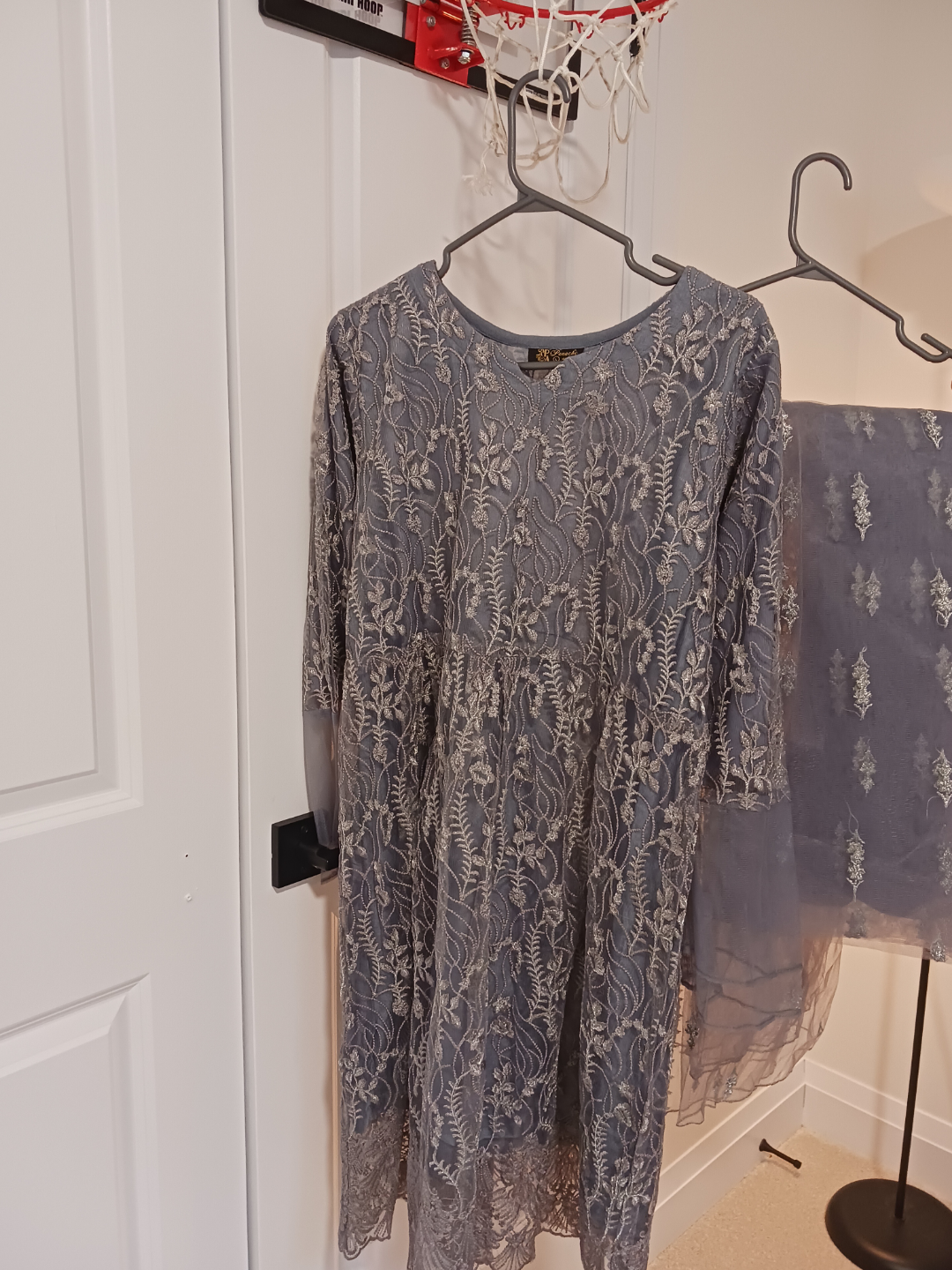 3piece suit party wear beautiful holy 😍 sale - photo 2