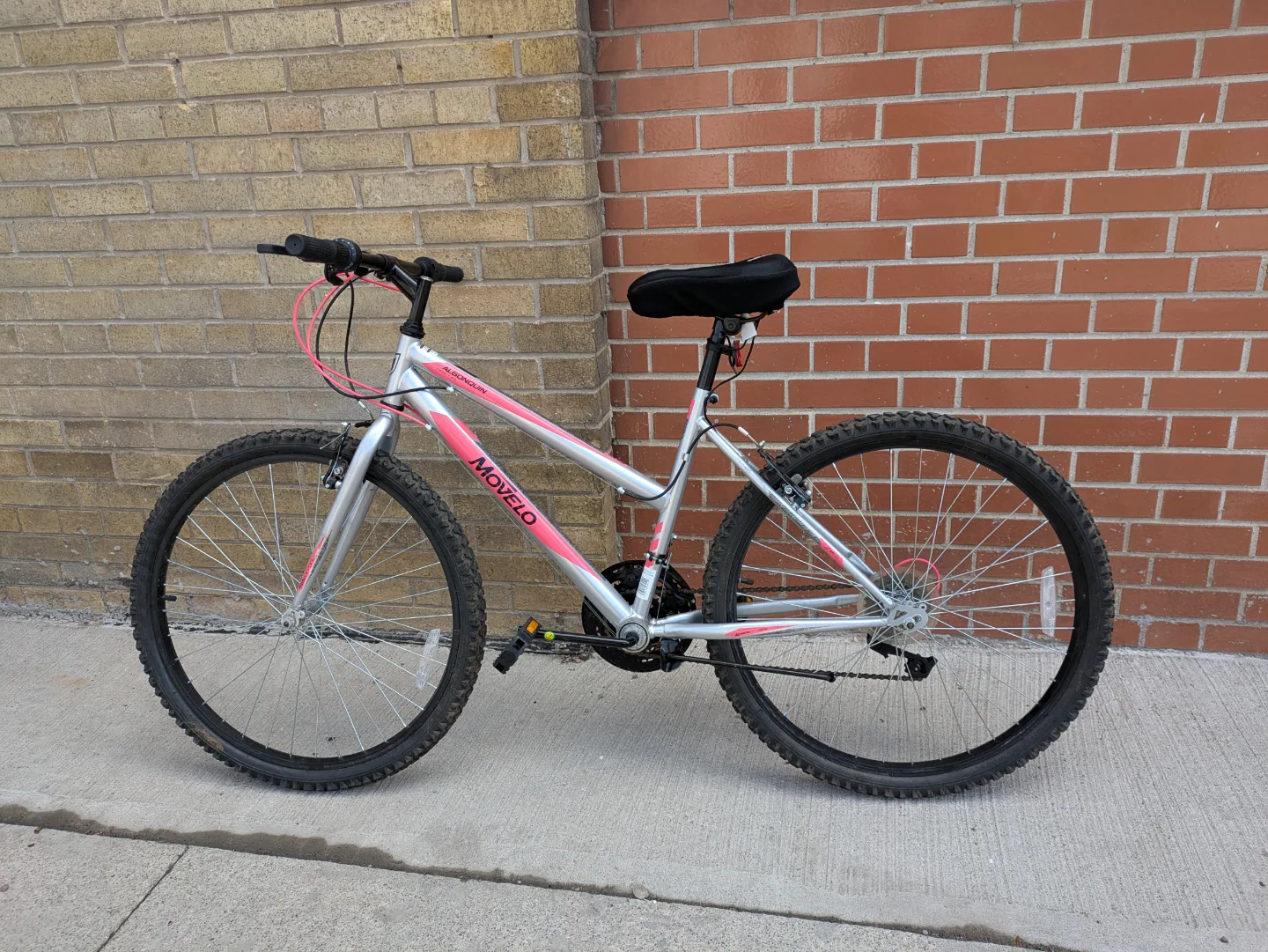 Movelo Algonquin Women's Steel Mountain Bike x2 image indicator(2)