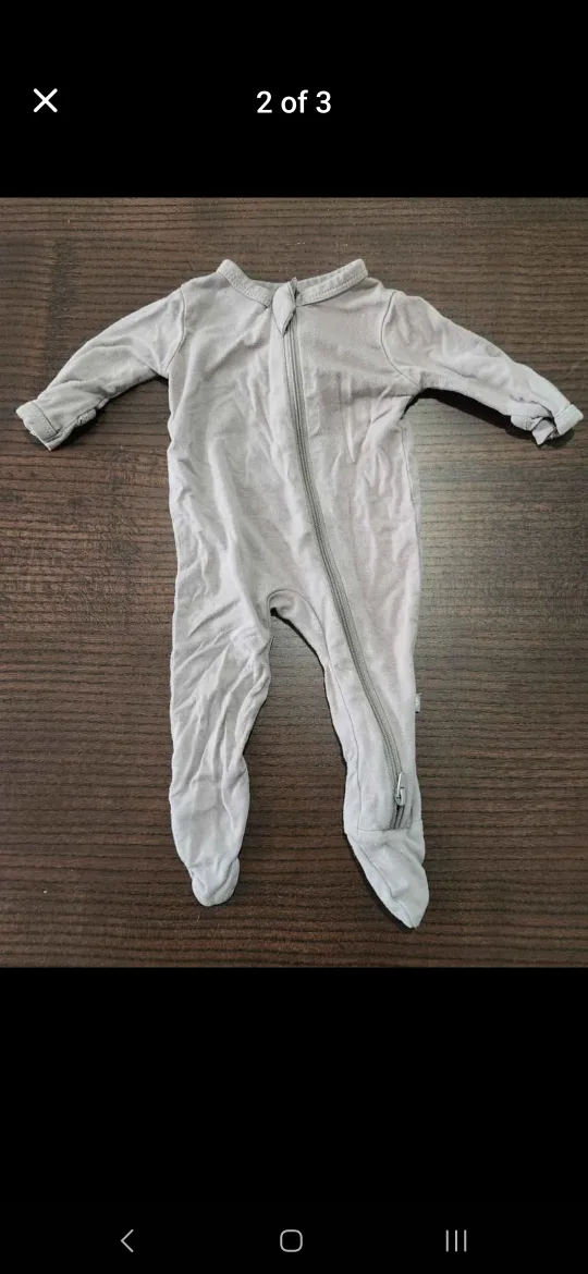 Kyte baby sleepers, size newborn and 0-3 months image indicator(2)