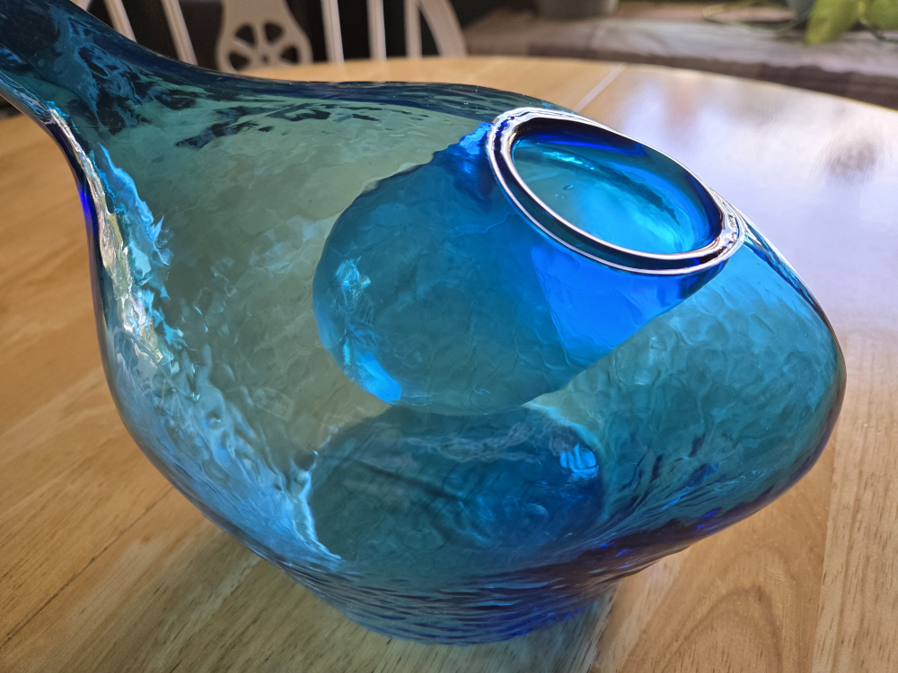 Side Setting Wine Decanter With Ice Chamber - photo 5