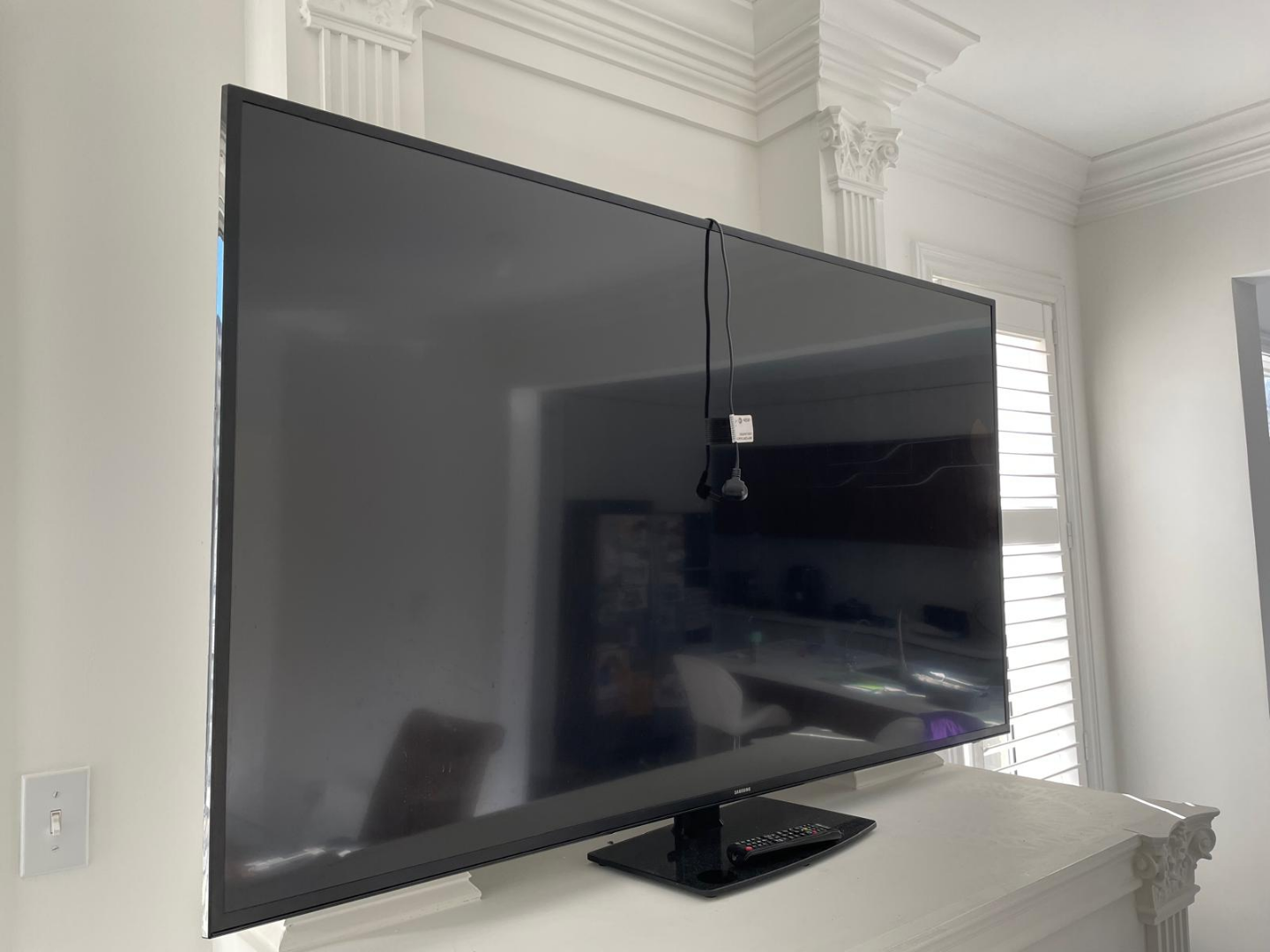 Samsung 65" Smart TV OUT OF SERVICE. - photo 2