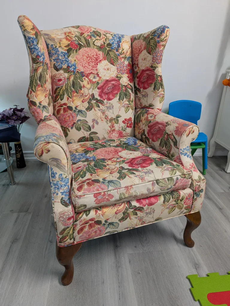 Floral Wingback Accent Chair image indicator(2)