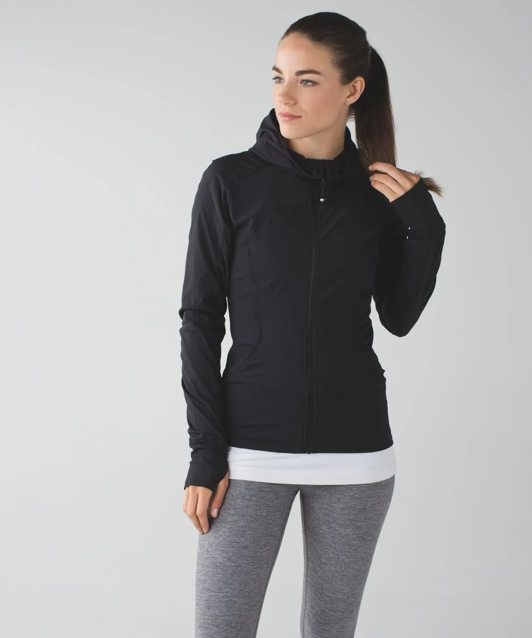 Women's Lululemon InFlux Jacket Size 4 image indicator(3)