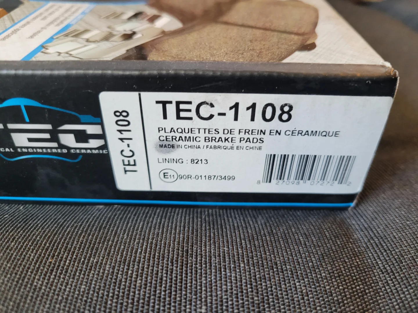TEC-1108 Ceramic Disc Brake Pads - Slotted & Chamfered image indicator(4)