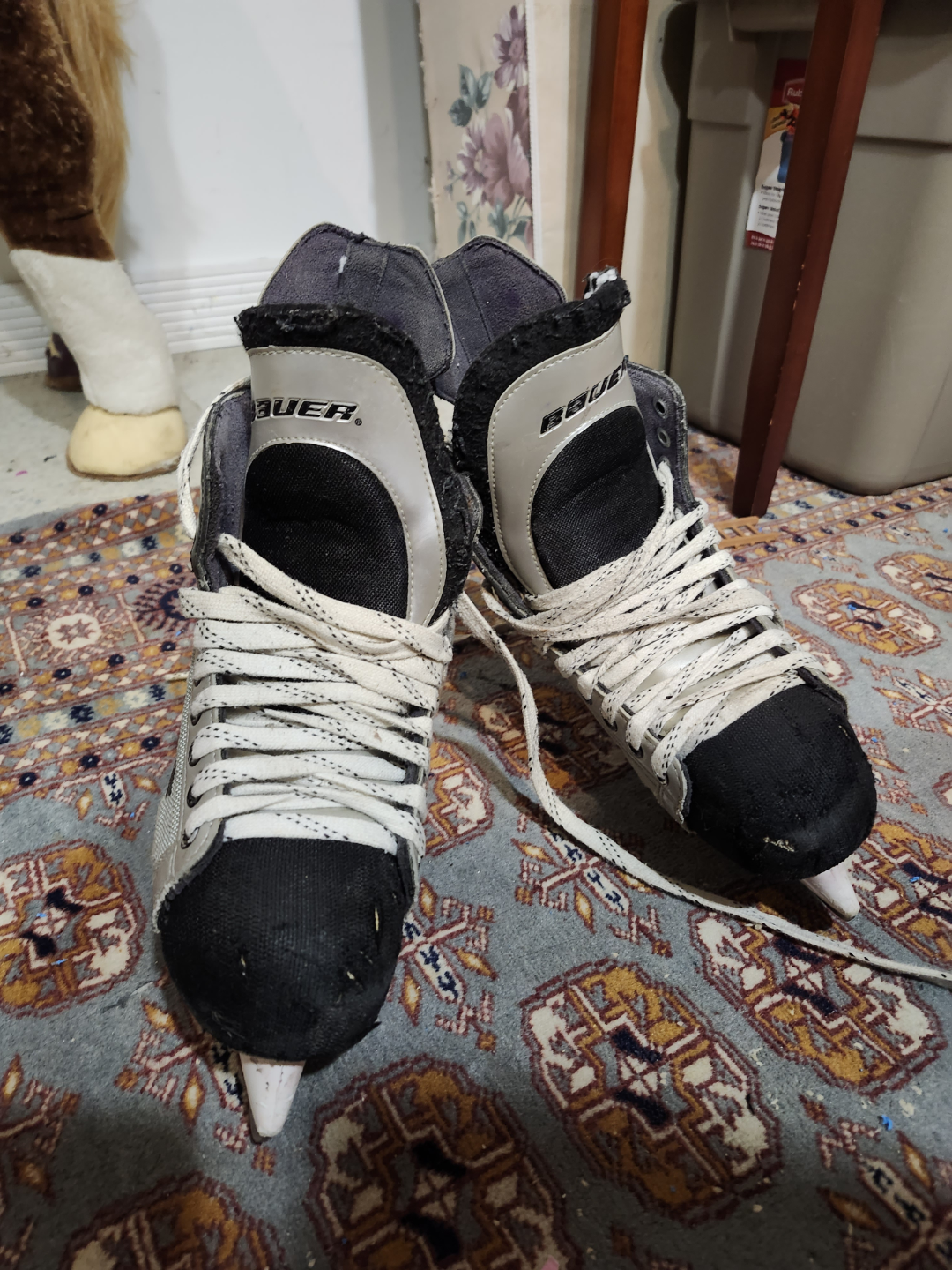 Bauer Vapor X700 Youth Ice Skates