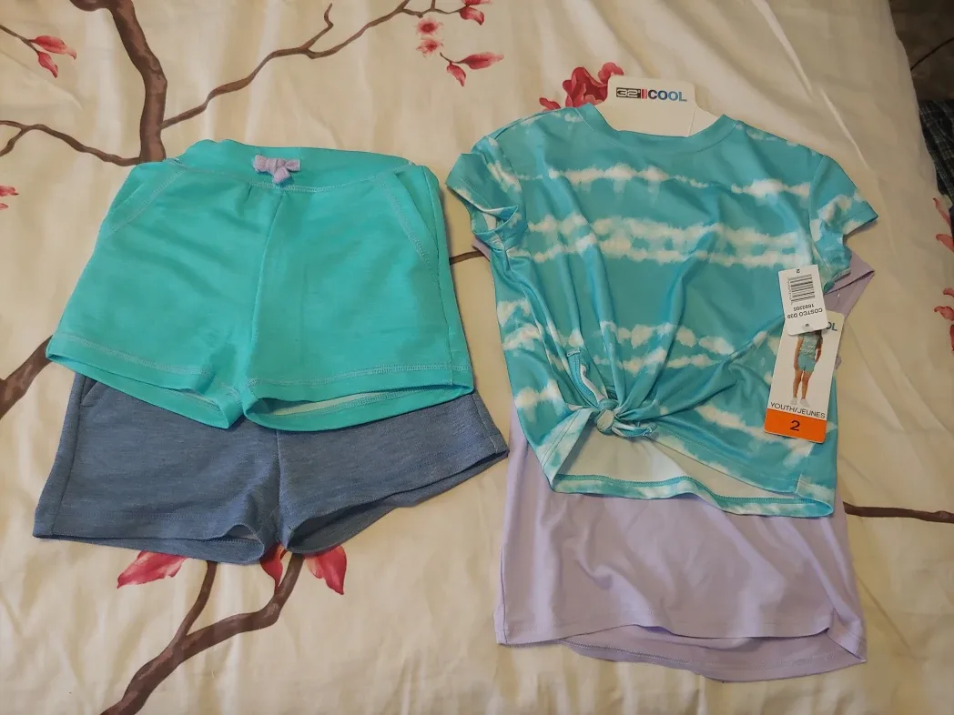 New Girls' 4-piece Outfits - Size 2 youth thumbnail