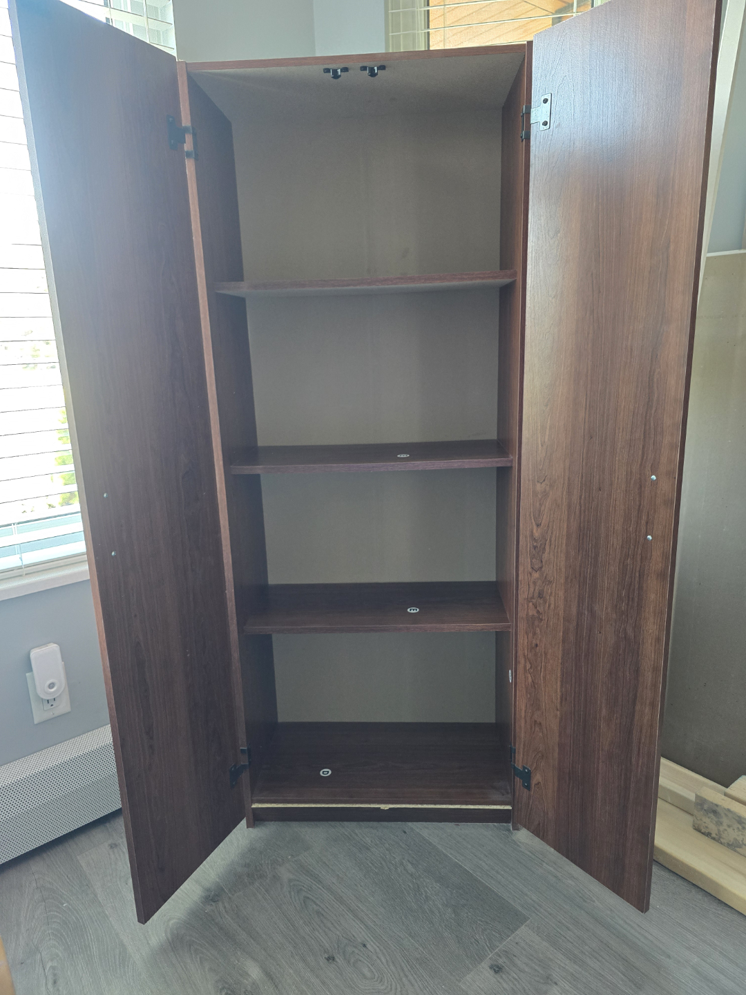 Cabinet with Shelves 2ft x 5ft