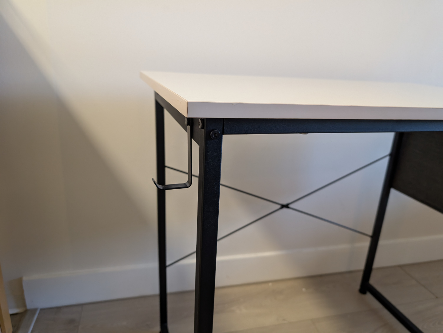 White Computer Desk with Storage - photo 2