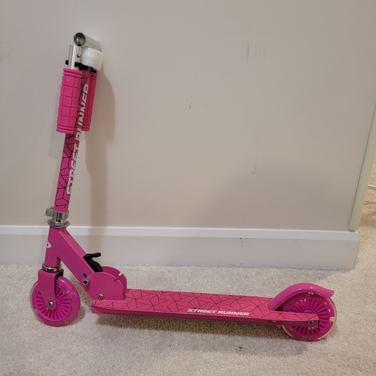 Street Runner Pink Folding Kick Scooter - photo 2