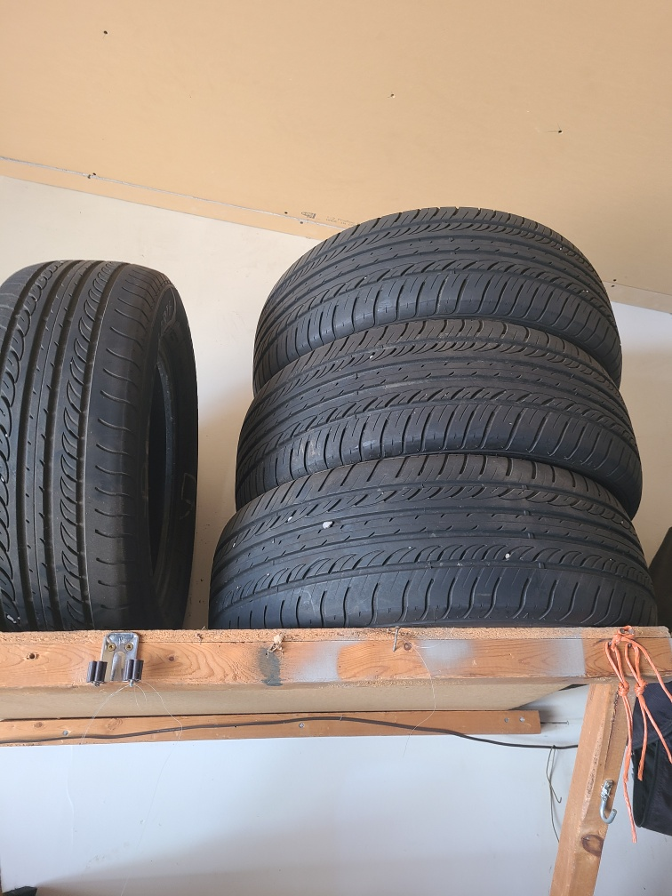 Used 225/60R16 Compasal All-Season Tires - photo 4