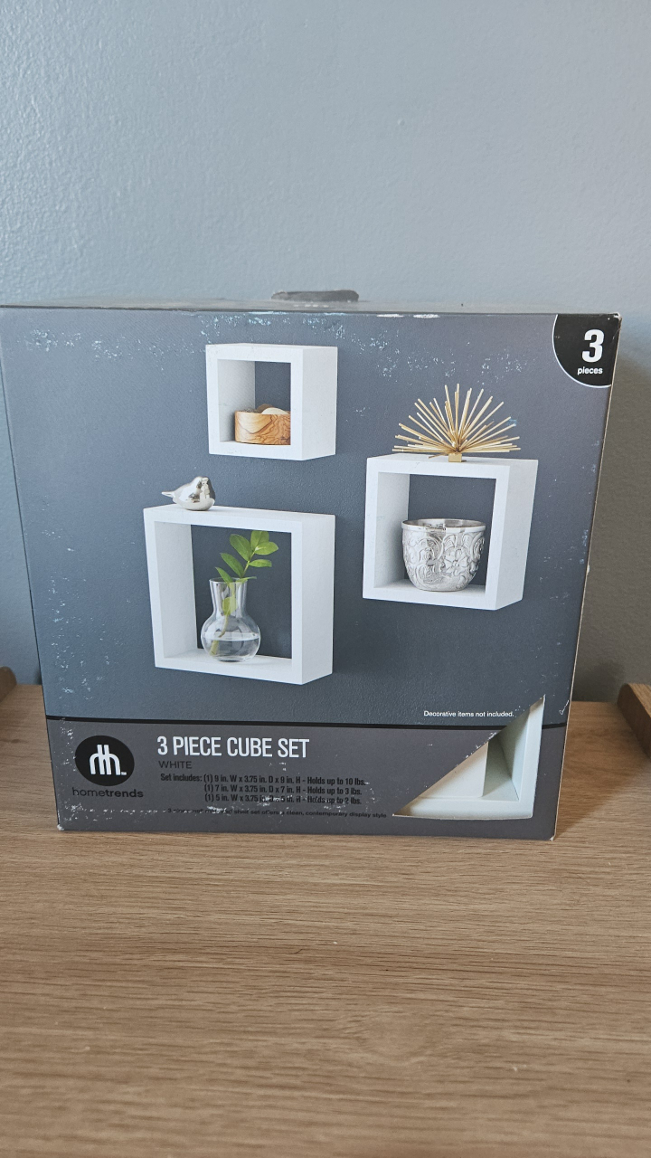 Hometrends 3-Piece White Cube Shelf Set