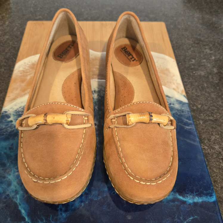 Born Women's Size 9 Tan Leather Loafers - photo 4