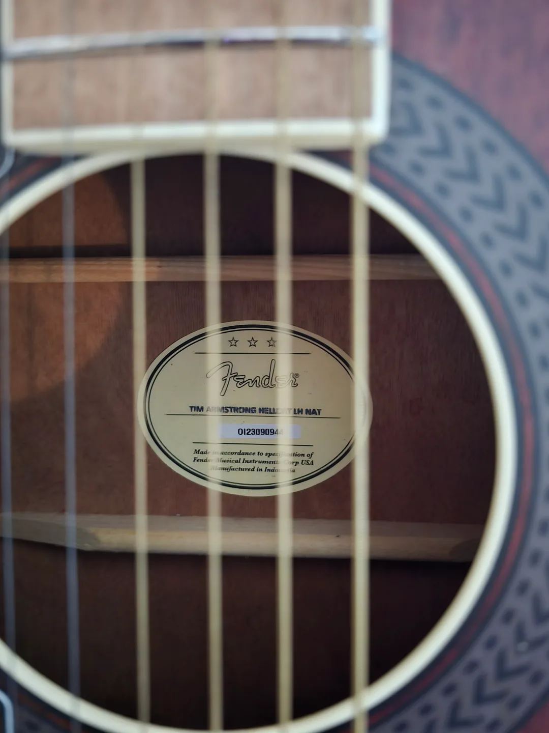 Fender FA-125 Acoustic Guitar image indicator(3)