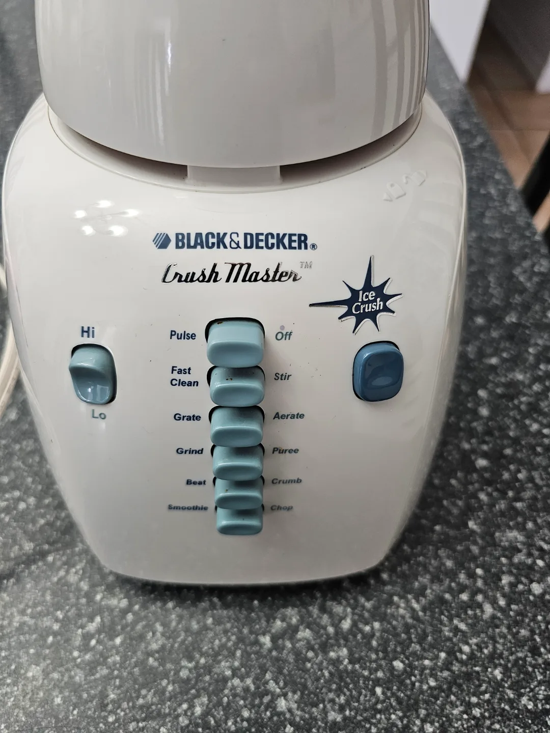 Black & Decker Crush Master Blender image indicator(2)