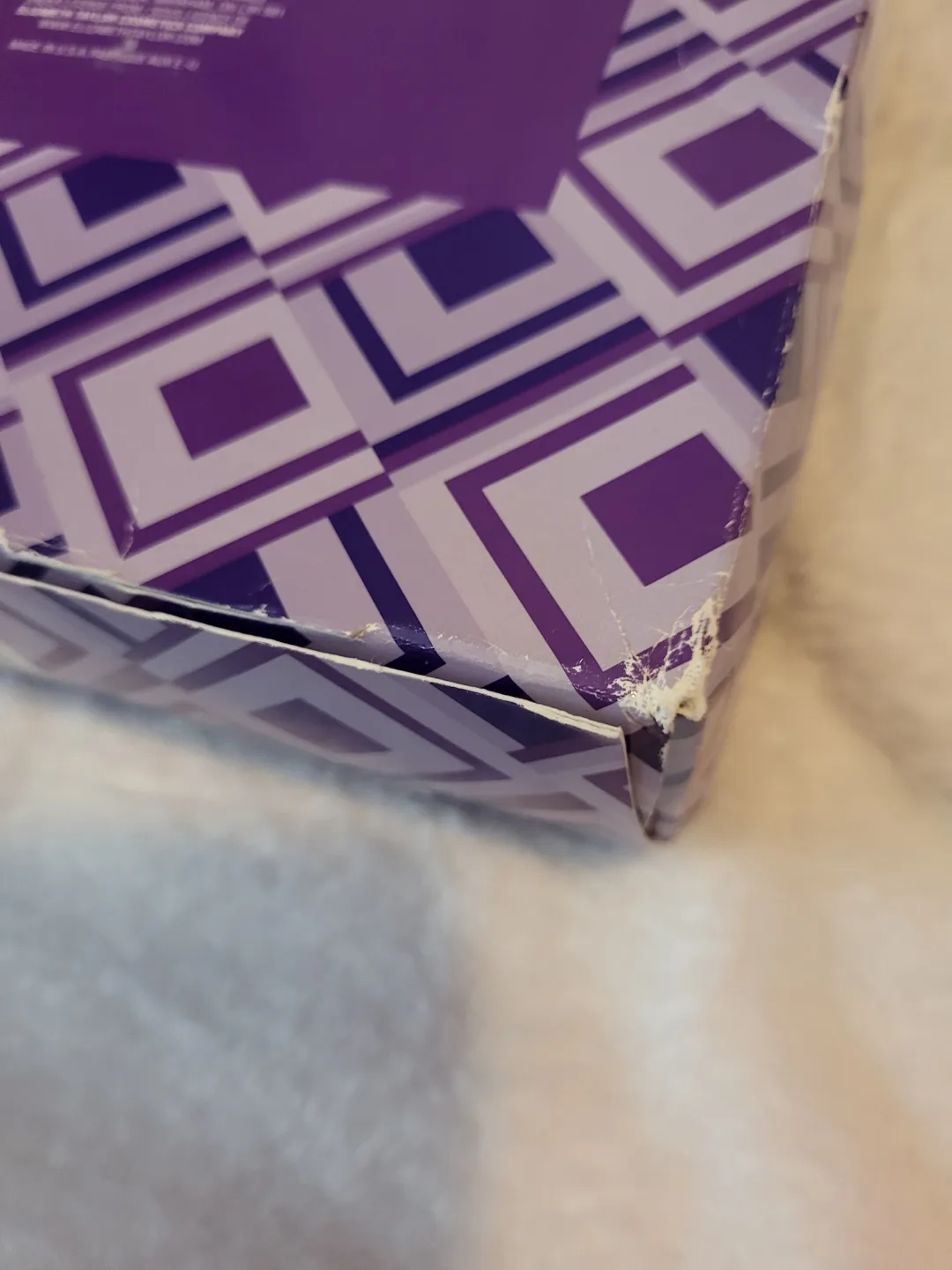 Elizabeth Taylor’s Passion Set image indicator(7)