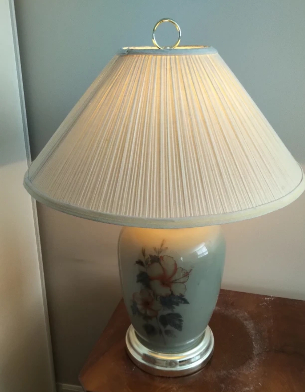 table lamp - photo 2