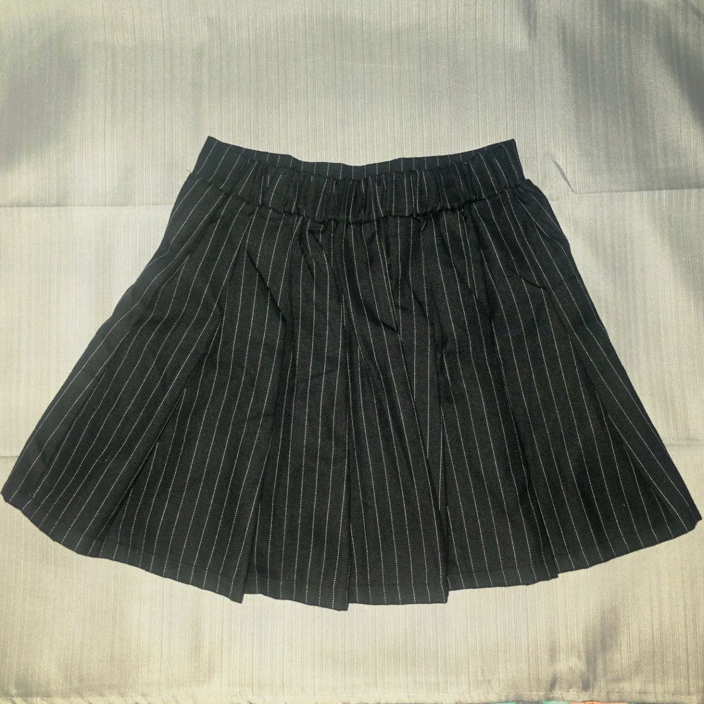 Forever 21 Pleated Mini Skirt image indicator(2)