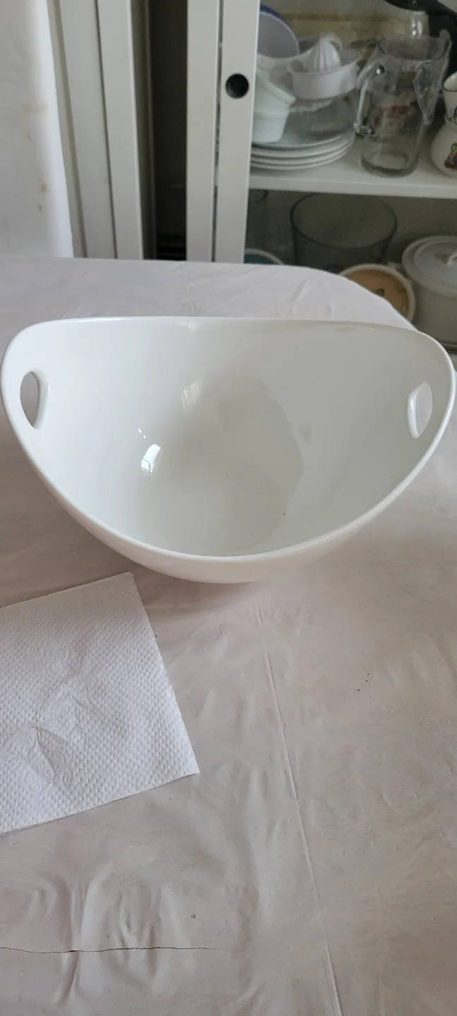 White Ceramic Serving Bowl with Handles thumbnail