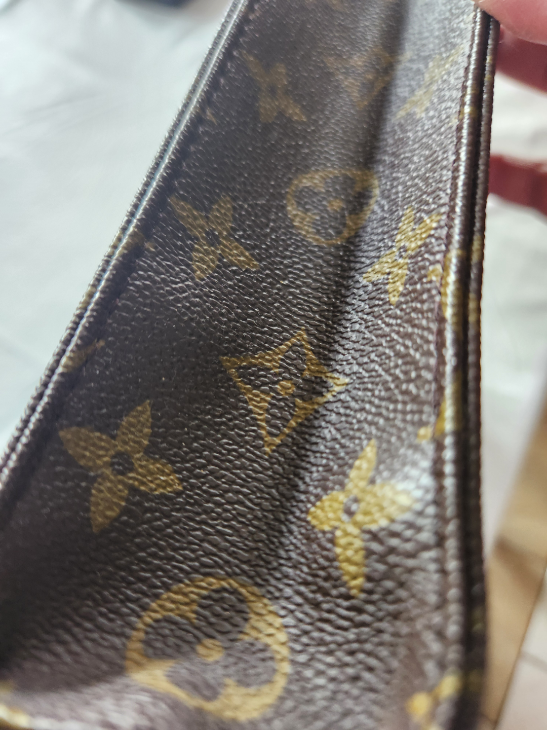 Authentic Louis Vuitton Monogram Cosmetic Pouch - photo 5