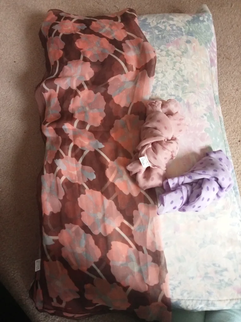 💚 Three Women's Scarves - Floral and Polka Dot image indicator(2)