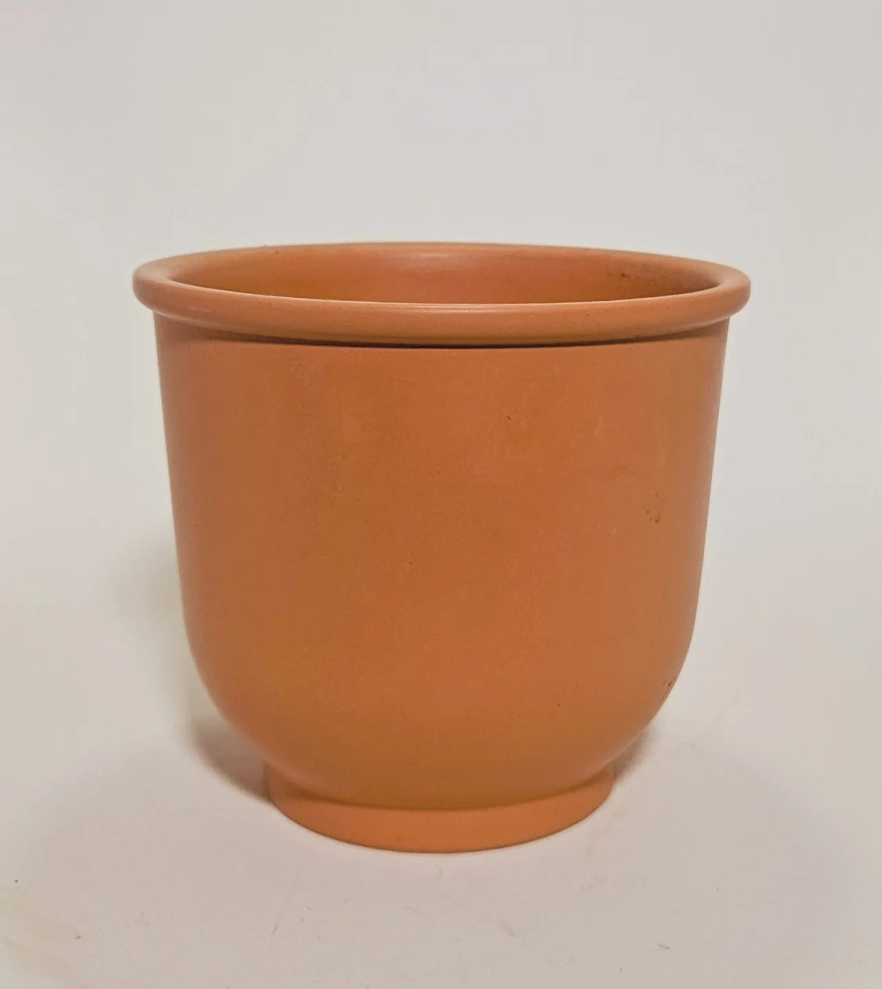Terracotta plant pot thumbnail