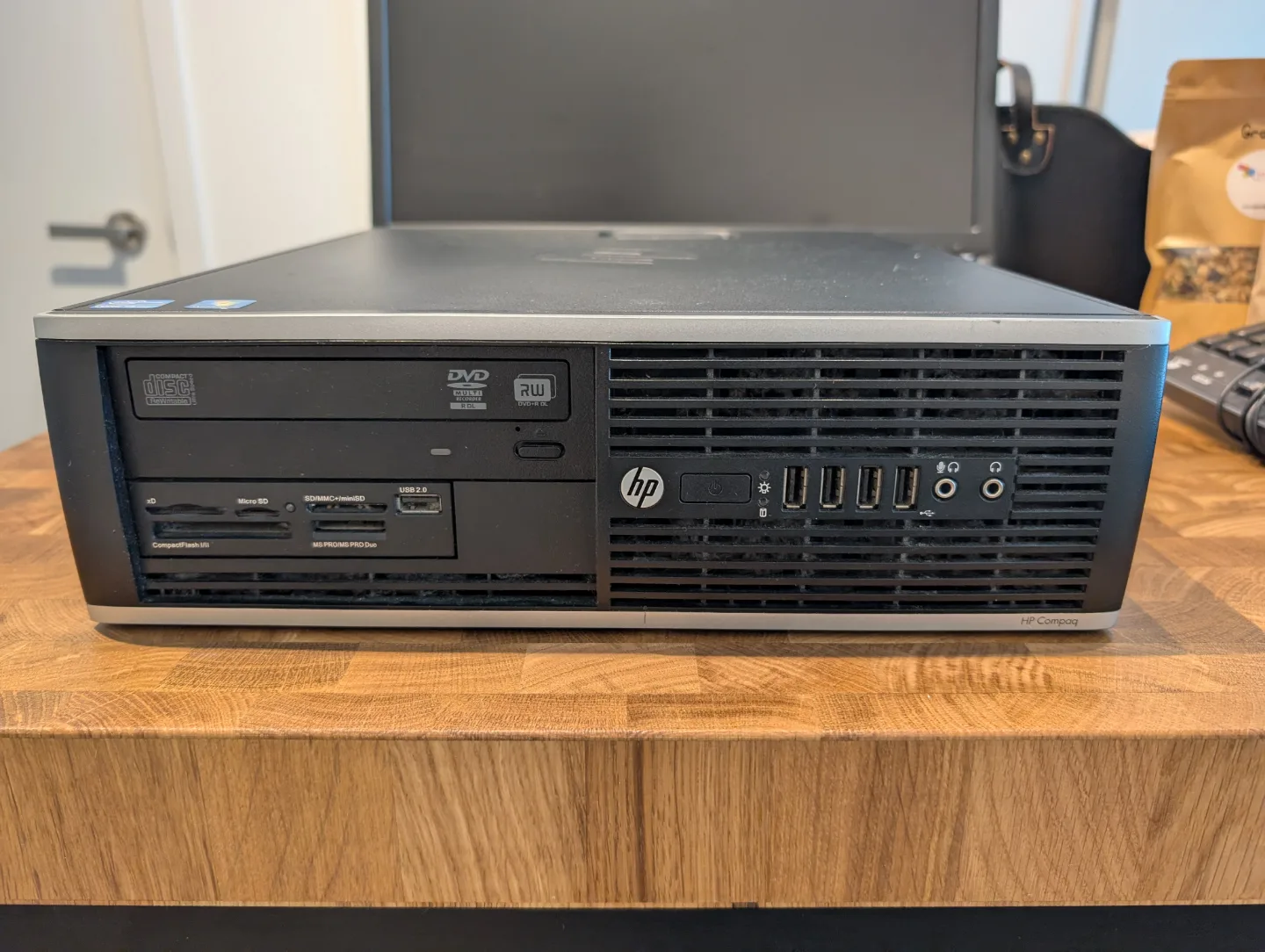 HP Compaq 8200 Elite SFF Computer + Asus Gaming Monitor image indicator(2)