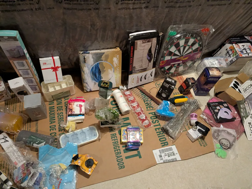 Bulk Lot of Assorted Home Goods and Kitchenware image indicator(8)