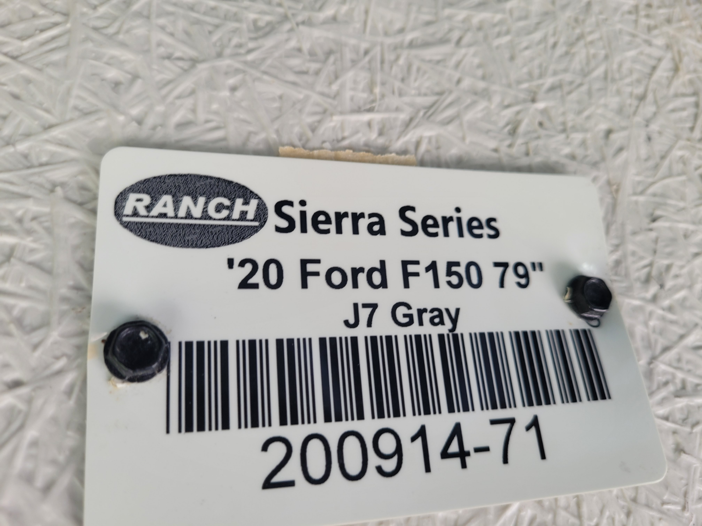 2020 6.5 Ford F150 79" Ranch Sierra Series Truck Cap - J7 Gray - photo 4