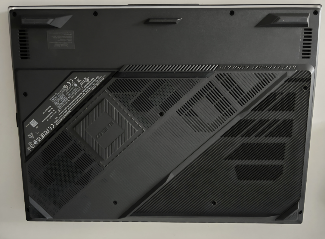 Asus ROG STRIX SCAR 17 (Special Edition) - photo 5