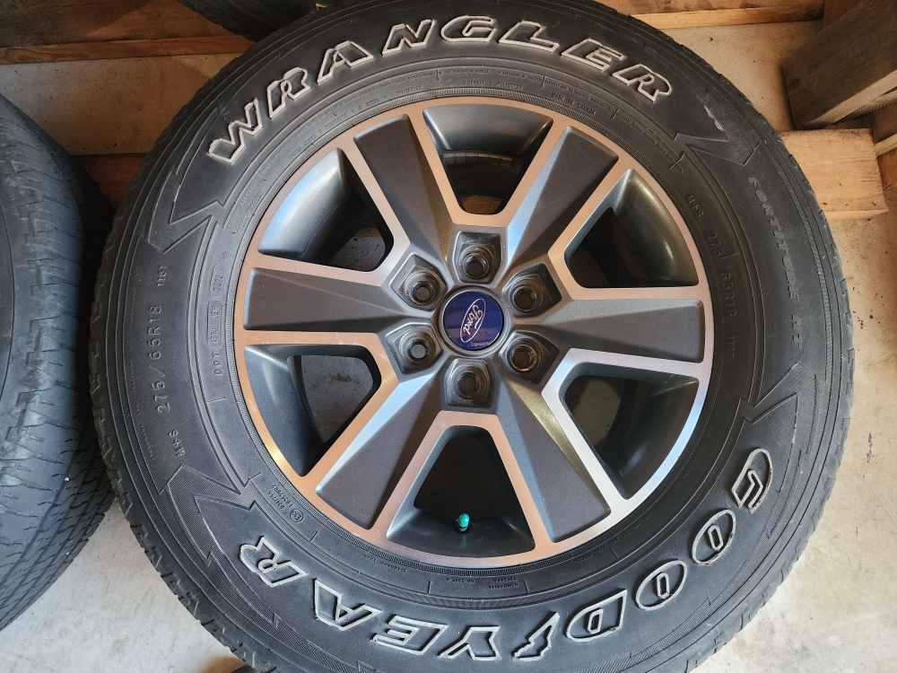 Ford f150 tires and rims. - photo 4