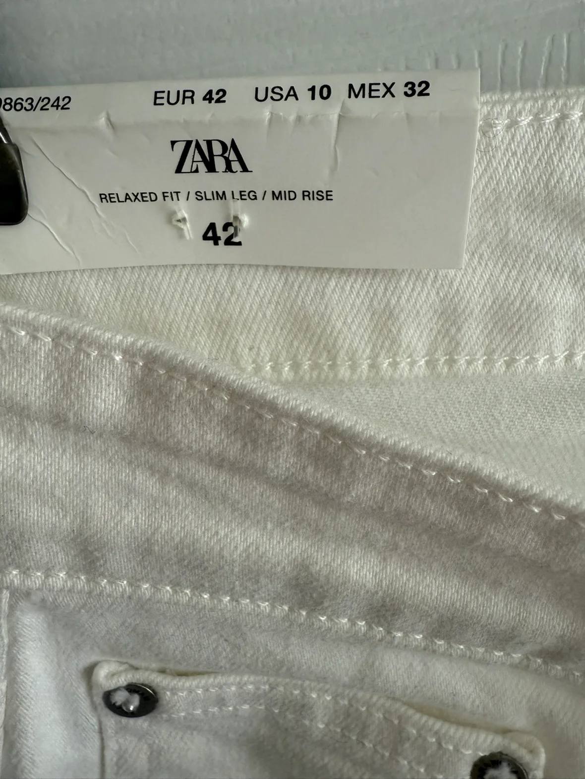 Zara White Jeans 💚 image indicator(5)