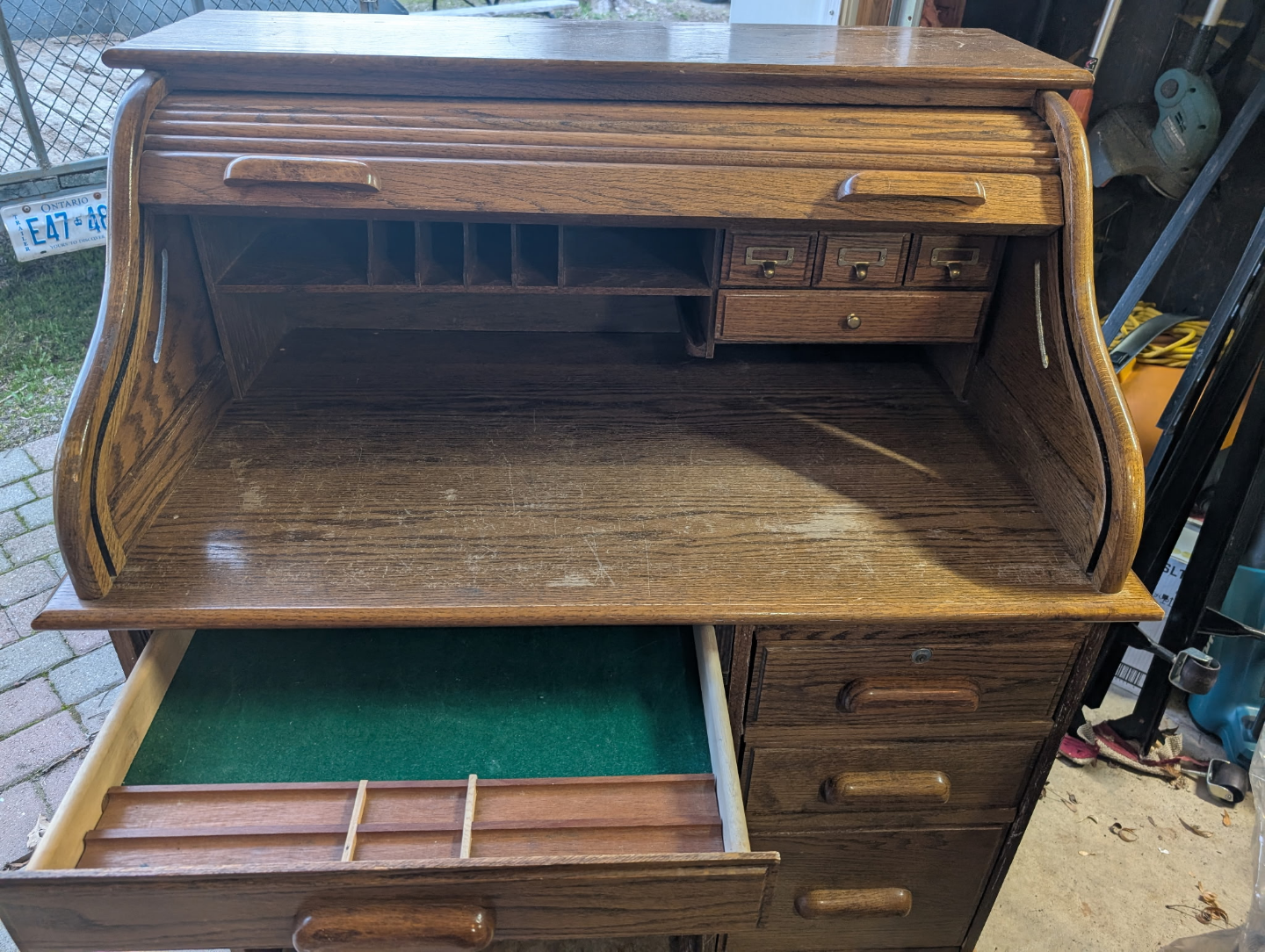 Vintage Roll Top Desk - photo 3