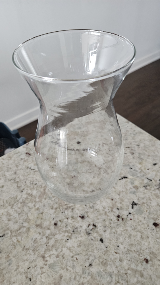 Clear Glass Vase - photo 5
