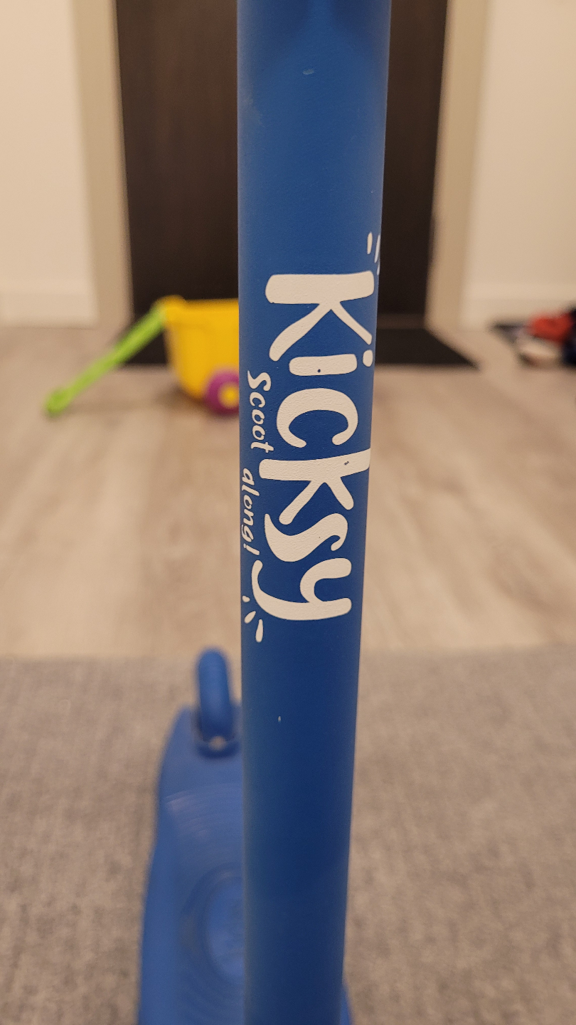 Kicksy Scoot Along Scooter
