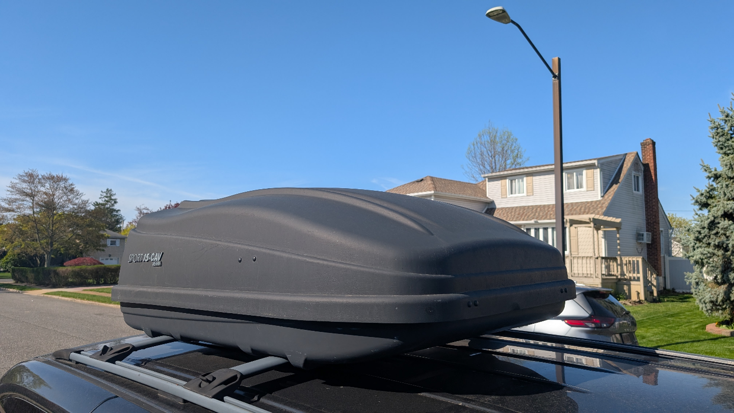 SEARS SPORT 15-CAV Rooftop Cargo Carrier - photo 2