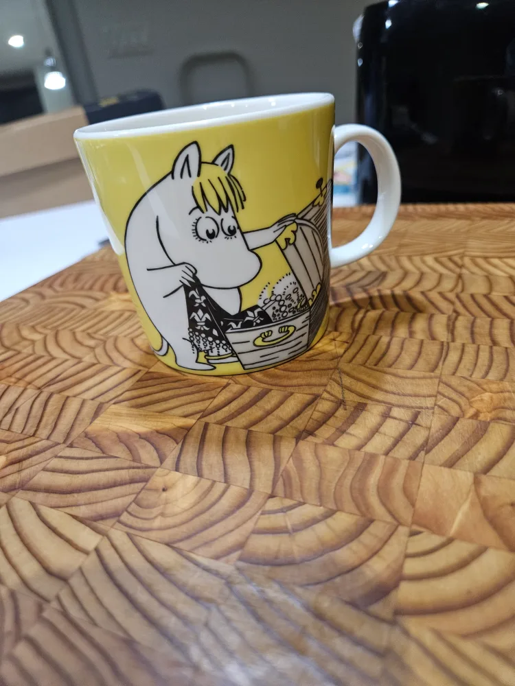 Moomin vintage snorkmaiden mug thumbnail