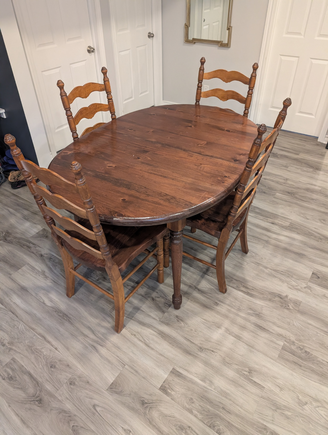 expandable wooden dining table with 6 chairs - photo 2