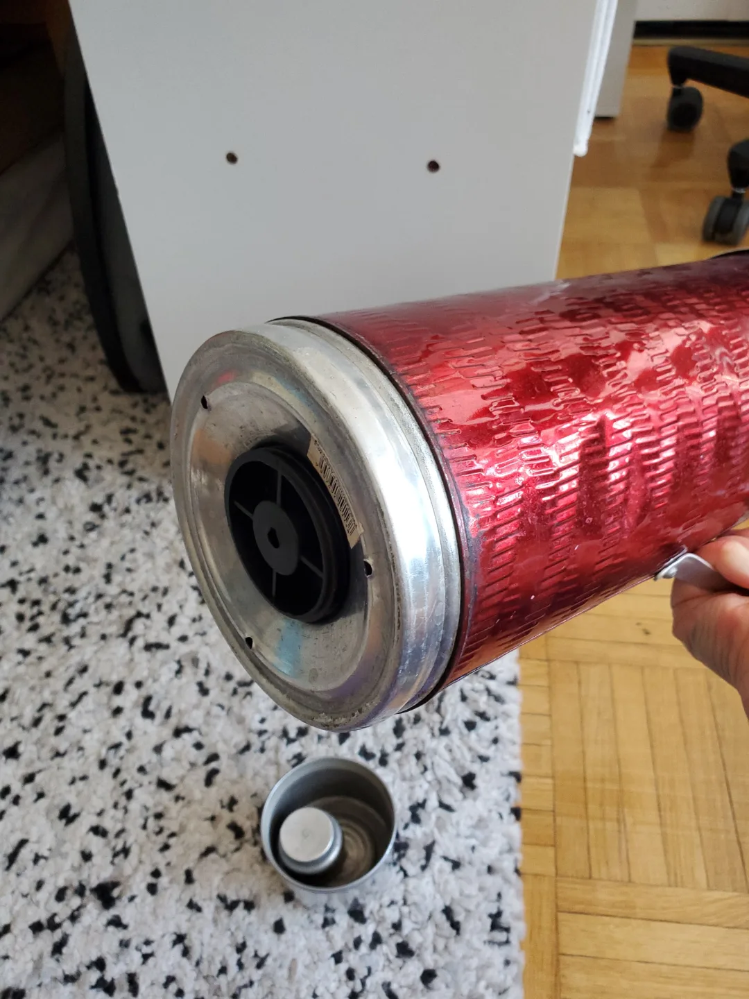 Vintage Red Thermos 🌱�💚 image indicator(3)