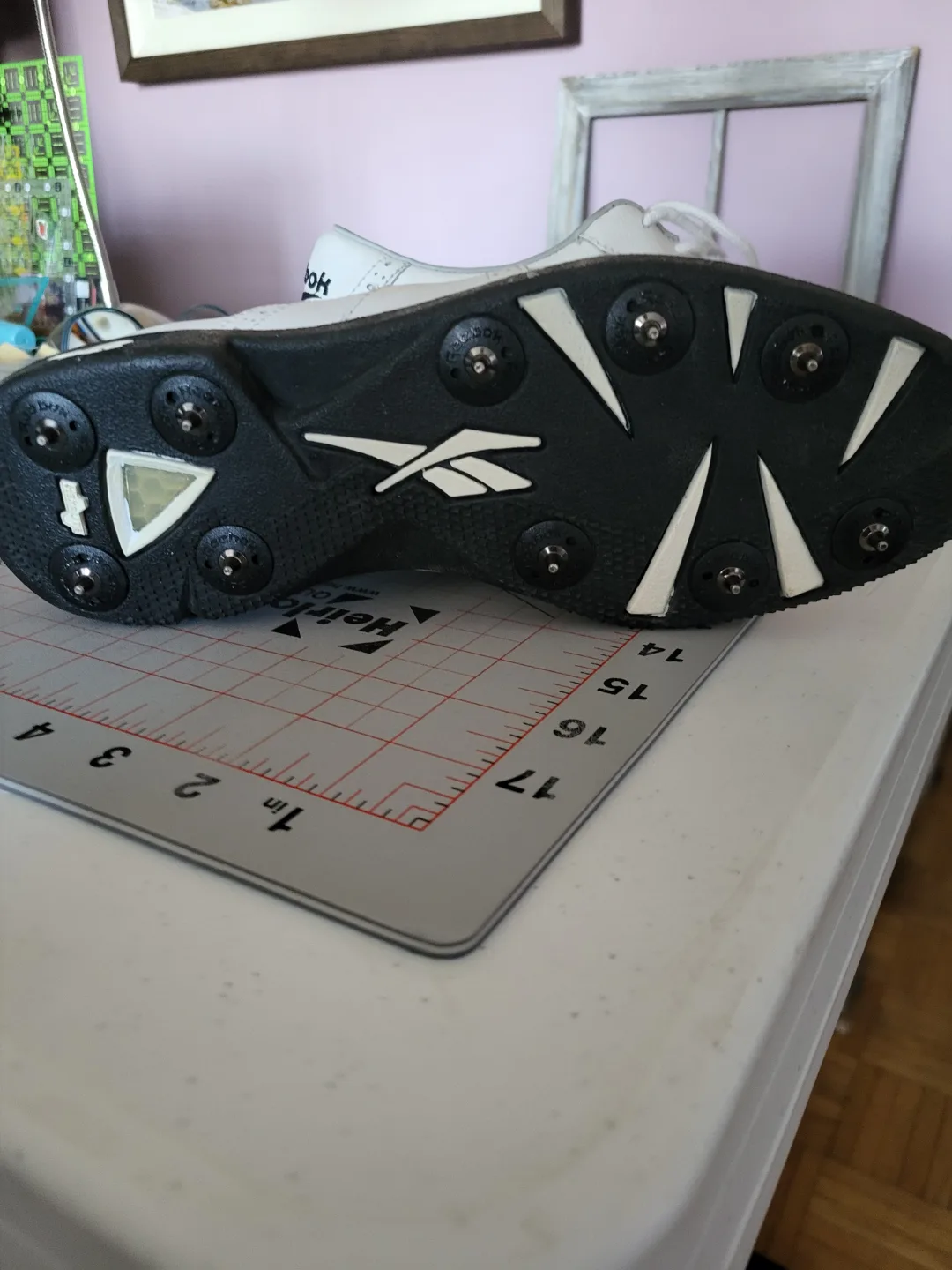 Reebok Women's White Golf Shoes image indicator(4)