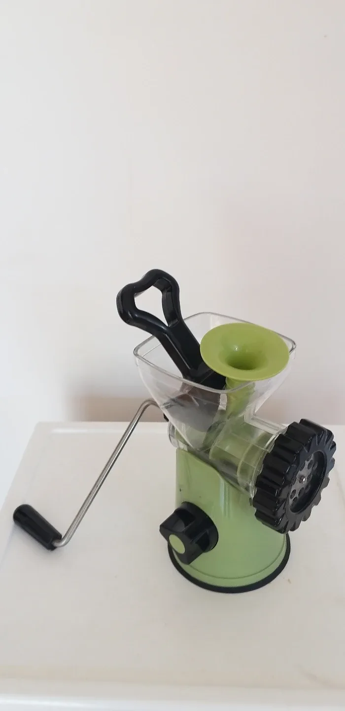 OVER Quick Manual Meat Grinder image indicator(5)