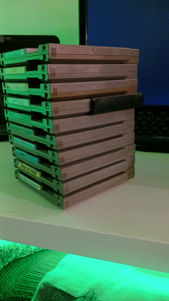 Lot of 10 NES Game Cartridges - photo 2
